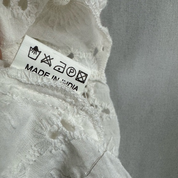 Platinum Tunic Top Womens Small Medium White Eyelet Embroidery Lagenlook NEW - Picture 6 of 12